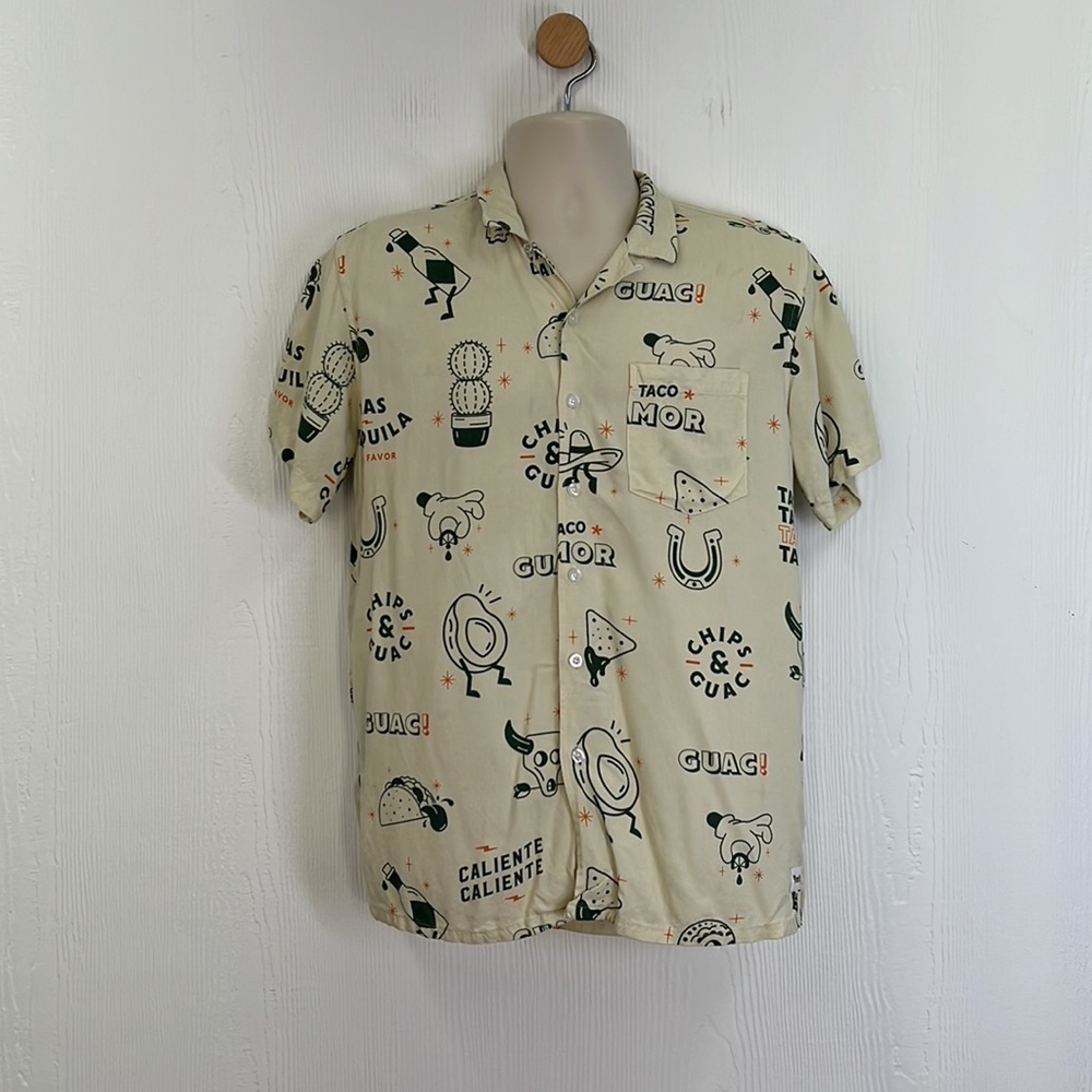 Duvin - Beige Taco Guacamole Fun Graphic Short Sleeve Button Up Size Small - Picture 2 of 12